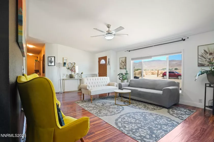 9185 Navajo, Stagecoach, Nevada 89429, 4 Bedrooms Bedrooms, ,2 BathroomsBathrooms,Residential,Residential,Navajo,250053760