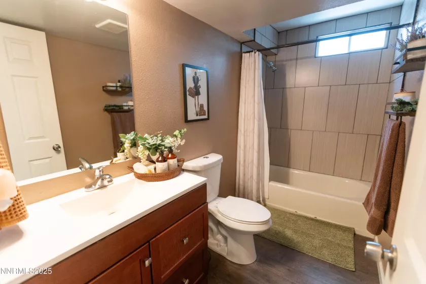3990 Wagoneer, Reno, Nevada 89502, 4 Bedrooms Bedrooms, ,3 BathroomsBathrooms,Residential,Residential,Wagoneer,250050498
