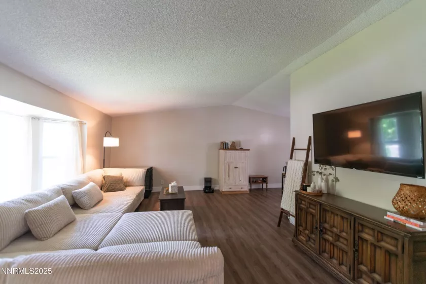 3990 Wagoneer, Reno, Nevada 89502, 4 Bedrooms Bedrooms, ,3 BathroomsBathrooms,Residential,Residential,Wagoneer,250050498