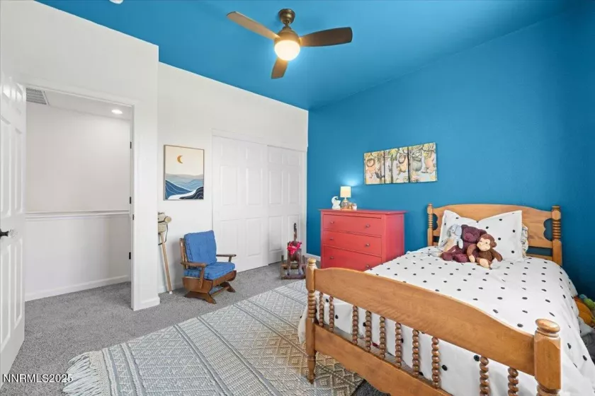 2397 Madrid, Sparks, Nevada 89436, 5 Bedrooms Bedrooms, ,3 BathroomsBathrooms,Residential,Residential,Madrid,250053763