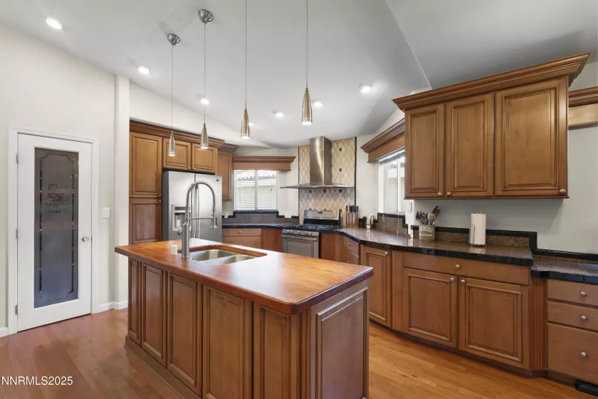 3165 Villa Marbella, Reno, Nevada 89509, 4 Bedrooms Bedrooms, ,4 BathroomsBathrooms,Residential,Residential,Villa Marbella,250053765