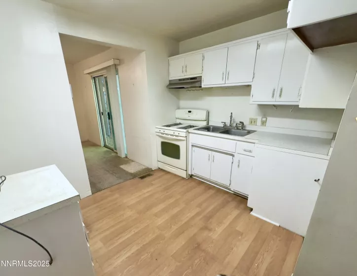 21 Main Street, Eureka, Nevada 89316, 3 Bedrooms Bedrooms, ,3 BathroomsBathrooms,Residential,Residential,Main Street,250053766