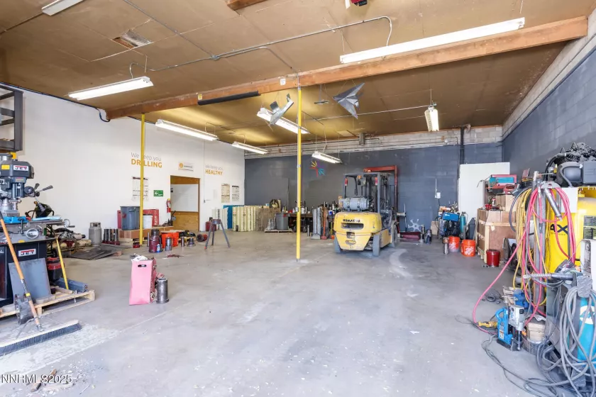450 4th, Elko, Nevada 89801, ,Commercial Lease,Manufactured,4th,250053785