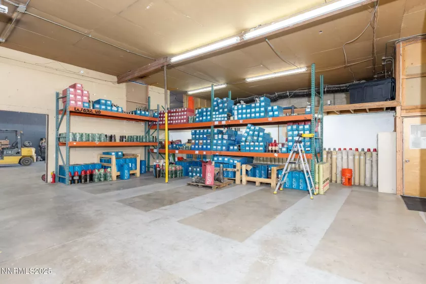 450 4th, Elko, Nevada 89801, ,Commercial Lease,Manufactured,4th,250053785