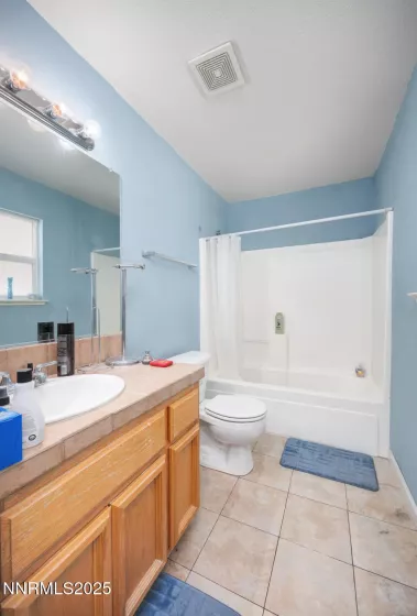 400 Fort Sutter, Fernley, Nevada 89408, 3 Bedrooms Bedrooms, ,2 BathroomsBathrooms,Residential,Residential,Fort Sutter,250053790
