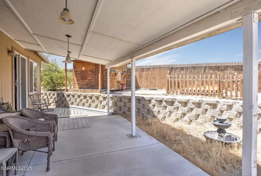 400 Fort Sutter, Fernley, Nevada 89408, 3 Bedrooms Bedrooms, ,2 BathroomsBathrooms,Residential,Residential,Fort Sutter,250053790