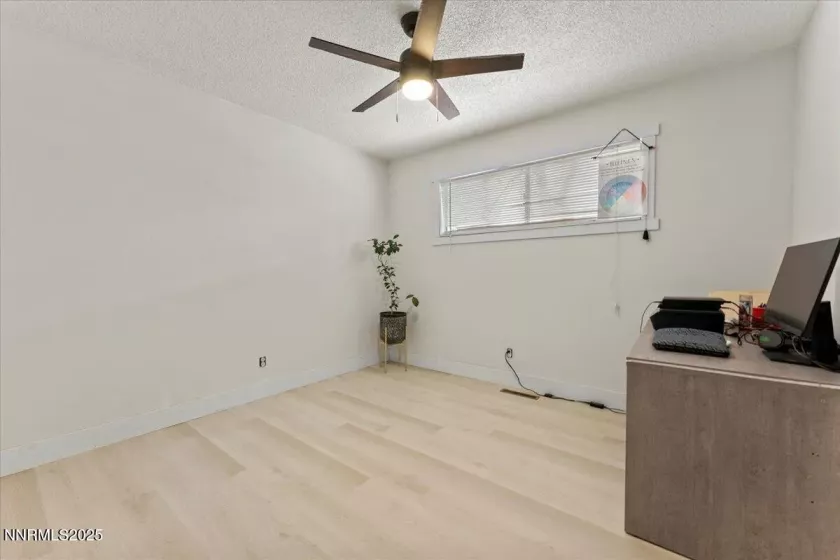 10 Sheridan, Sparks, Nevada 89431, 3 Bedrooms Bedrooms, ,2 BathroomsBathrooms,Residential,Residential,Sheridan,250053791