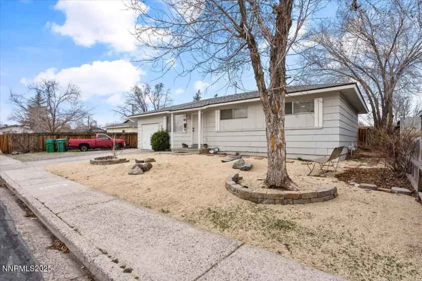 10 Sheridan, Sparks, Nevada 89431, 3 Bedrooms Bedrooms, ,2 BathroomsBathrooms,Residential,Residential,Sheridan,250053791