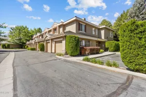 900 Meadows, Reno, Nevada 89521, 3 Bedrooms Bedrooms, ,2 BathroomsBathrooms,Residential,Residential,Meadows,250053796