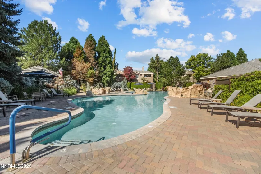 900 Meadows, Reno, Nevada 89521, 3 Bedrooms Bedrooms, ,2 BathroomsBathrooms,Residential,Residential,Meadows,250053796