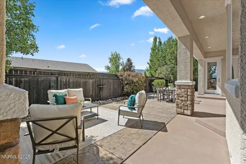 2360 Hickory Hill, Reno, Nevada 89523, 3 Bedrooms Bedrooms, ,2 BathroomsBathrooms,Residential,Residential,Hickory Hill,250053798