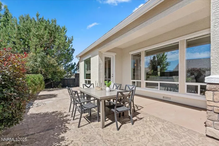 2360 Hickory Hill, Reno, Nevada 89523, 3 Bedrooms Bedrooms, ,2 BathroomsBathrooms,Residential,Residential,Hickory Hill,250053798