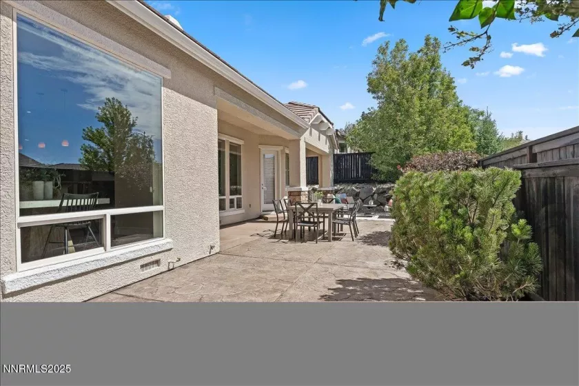 2360 Hickory Hill, Reno, Nevada 89523, 3 Bedrooms Bedrooms, ,2 BathroomsBathrooms,Residential,Residential,Hickory Hill,250053798