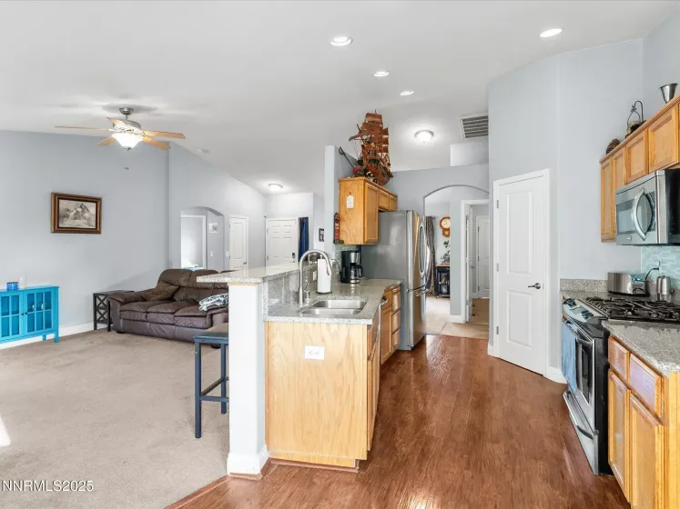 238 Heather, Fernley, Nevada 89408, 3 Bedrooms Bedrooms, ,2 BathroomsBathrooms,Residential,Residential,Heather,250052815