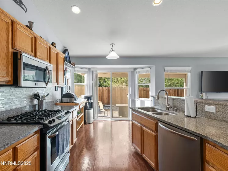 238 Heather, Fernley, Nevada 89408, 3 Bedrooms Bedrooms, ,2 BathroomsBathrooms,Residential,Residential,Heather,250052815
