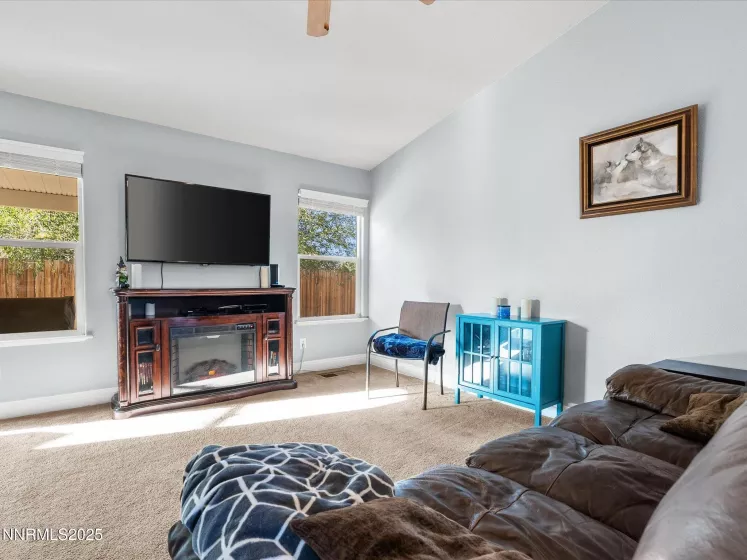 238 Heather, Fernley, Nevada 89408, 3 Bedrooms Bedrooms, ,2 BathroomsBathrooms,Residential,Residential,Heather,250052815