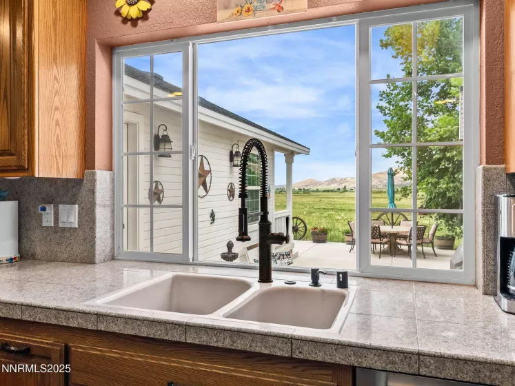 801 Larson, Coleville, California 96107, 4 Bedrooms Bedrooms, ,3 BathroomsBathrooms,Residential,Residential,Larson,250053800