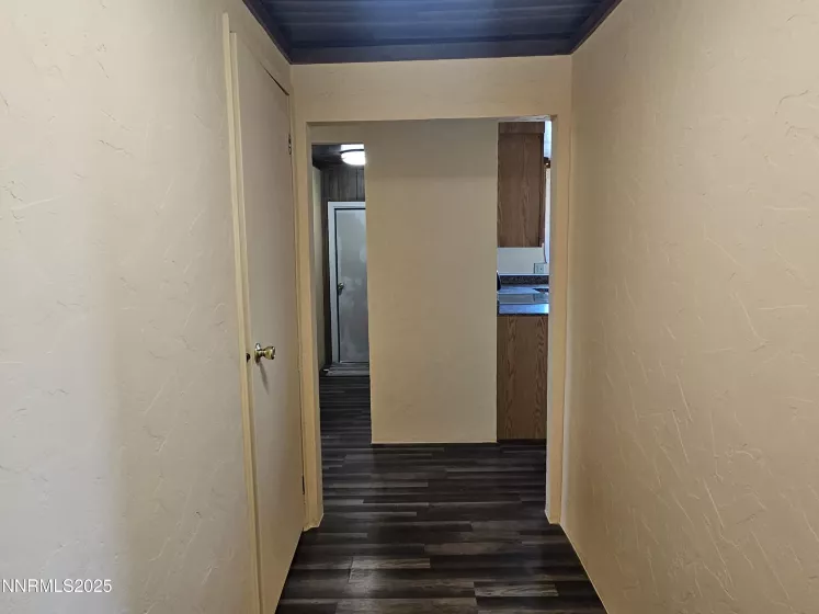 7 Norris, Yerington, Nevada 89447, 3 Bedrooms Bedrooms, ,2 BathroomsBathrooms,Residential,Residential,Norris,250050153