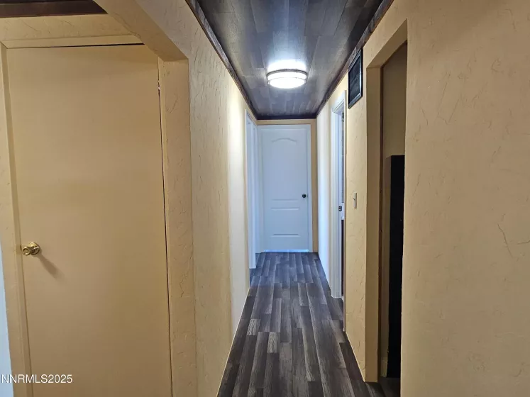 7 Norris, Yerington, Nevada 89447, 3 Bedrooms Bedrooms, ,2 BathroomsBathrooms,Residential,Residential,Norris,250050153