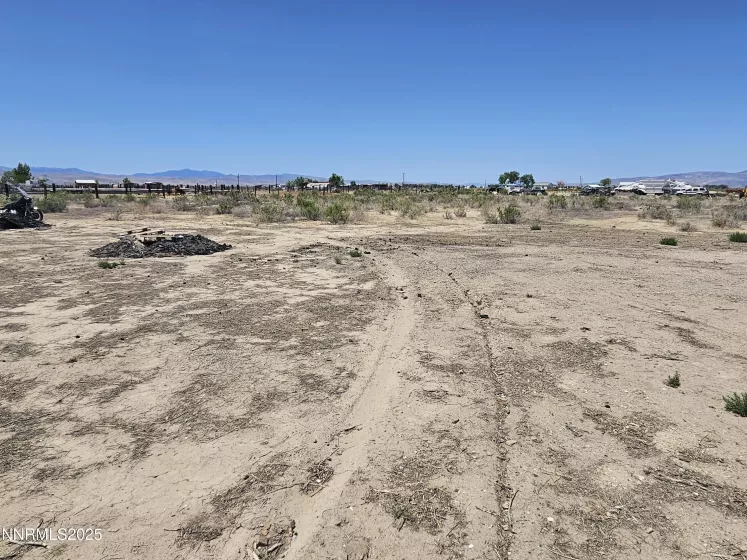7 Norris, Yerington, Nevada 89447, 3 Bedrooms Bedrooms, ,2 BathroomsBathrooms,Residential,Residential,Norris,250050153