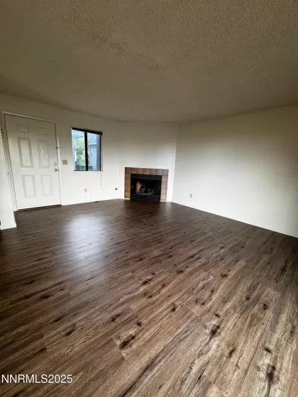 3967 Kings Row, Reno, Nevada 89503, 2 Bedrooms Bedrooms, ,3 BathroomsBathrooms,Residential,Residential,Kings Row,250053801