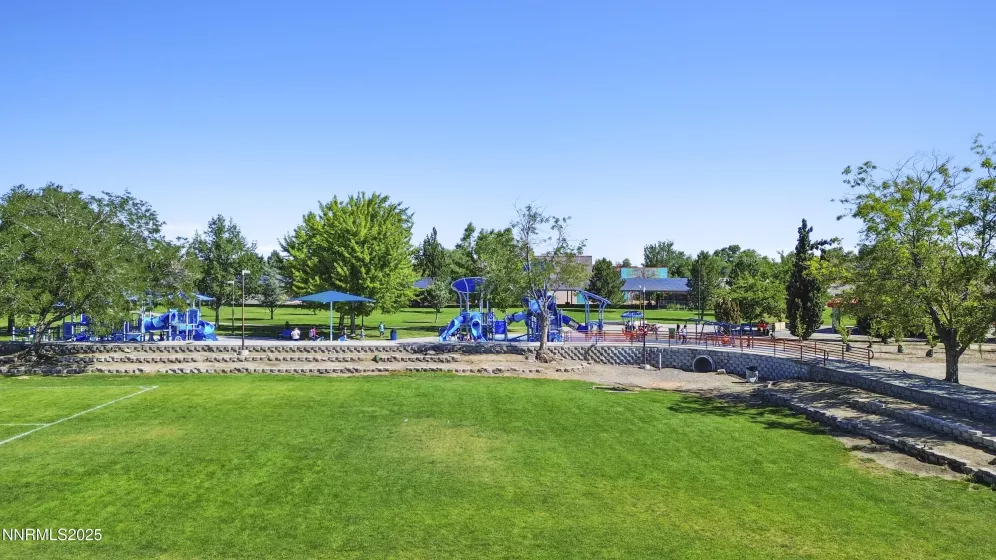 863 Nutmeg, Reno, Nevada 89502, 2 Bedrooms Bedrooms, ,2 BathroomsBathrooms,Residential,Residential,Nutmeg,250053803