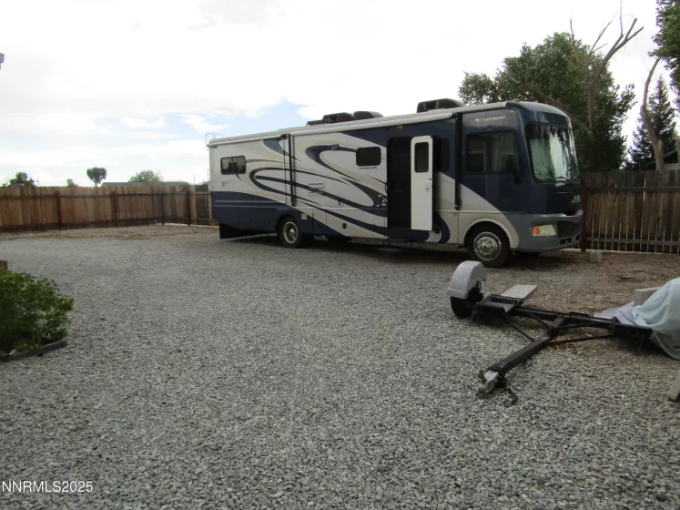 1 Calico Hills, Yerington, Nevada 89447, 2 Bedrooms Bedrooms, ,2 BathroomsBathrooms,Residential,Residential,Calico Hills,250053804