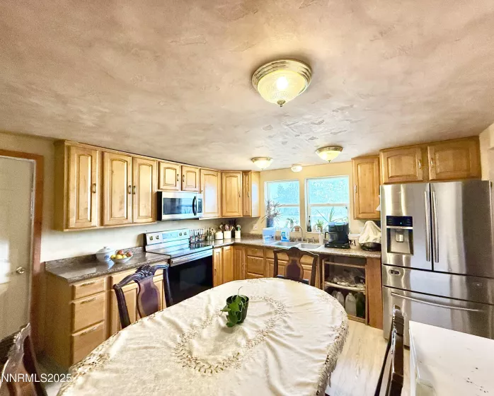 99 Bryson, Battle Mountain, Nevada 89820, 3 Bedrooms Bedrooms, ,2 BathroomsBathrooms,Residential,Residential,Bryson,250053805