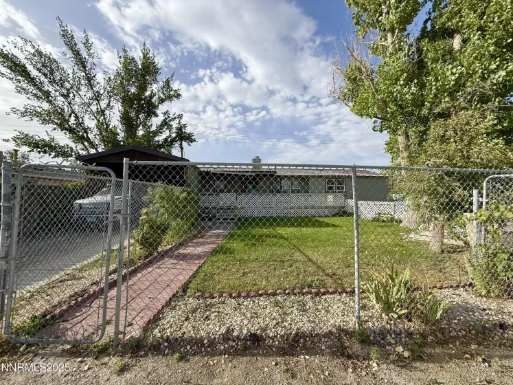 99 Bryson, Battle Mountain, Nevada 89820, 3 Bedrooms Bedrooms, ,2 BathroomsBathrooms,Residential,Residential,Bryson,250053805