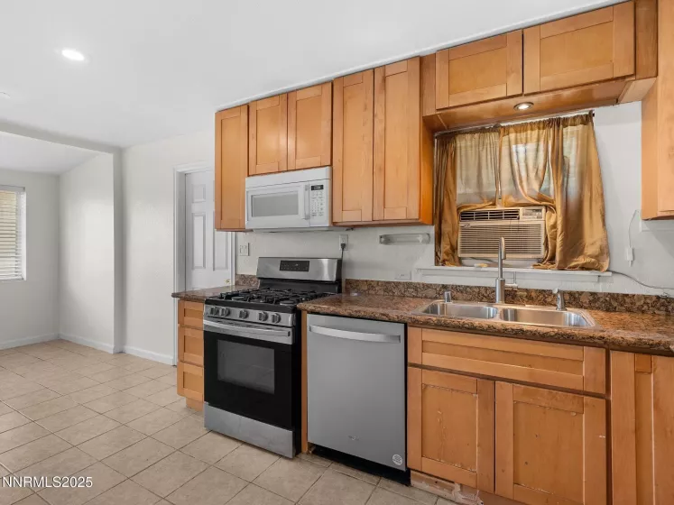 1955 Wilder, Reno, Nevada 89512, 3 Bedrooms Bedrooms, ,1 BathroomBathrooms,Residential,Residential,Wilder,250053806