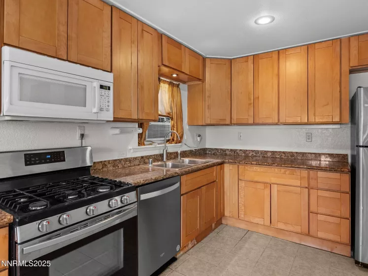 1955 Wilder, Reno, Nevada 89512, 3 Bedrooms Bedrooms, ,1 BathroomBathrooms,Residential,Residential,Wilder,250053806