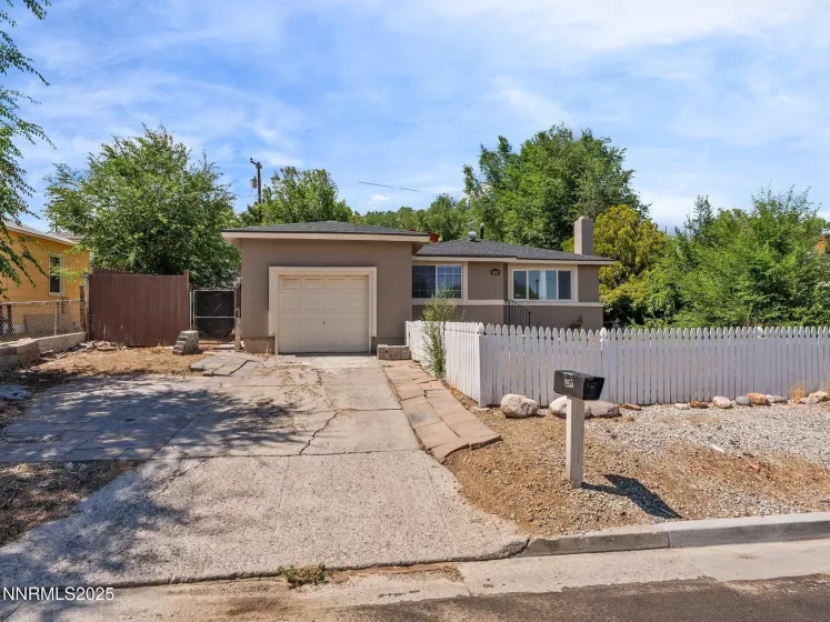 1955 Wilder, Reno, Nevada 89512, 3 Bedrooms Bedrooms, ,1 BathroomBathrooms,Residential,Residential,Wilder,250053806