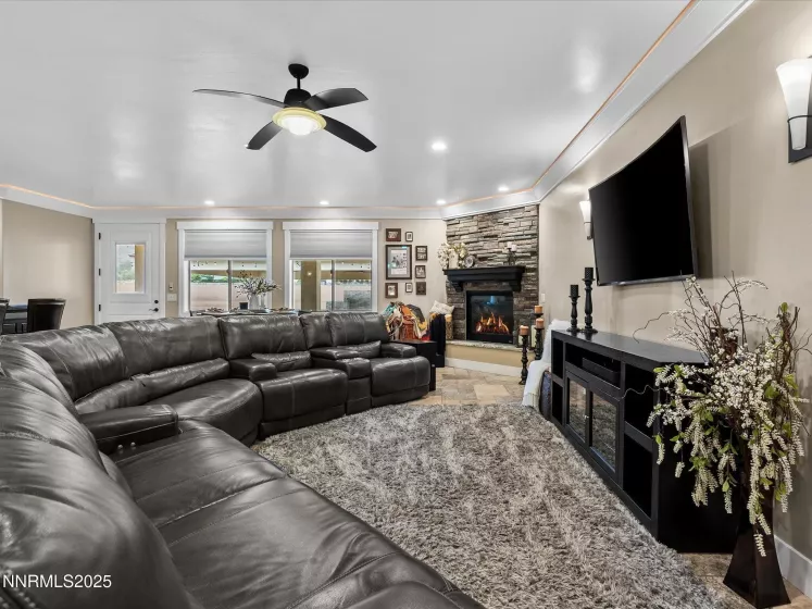 4635 Northview, Carson City, Nevada 89701, 4 Bedrooms Bedrooms, ,4 BathroomsBathrooms,Residential,Residential,Northview,250053810