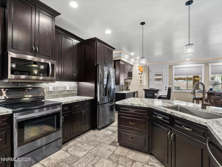4635 Northview, Carson City, Nevada 89701, 4 Bedrooms Bedrooms, ,4 BathroomsBathrooms,Residential,Residential,Northview,250053810