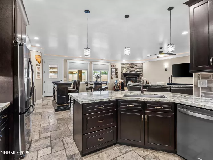 4635 Northview, Carson City, Nevada 89701, 4 Bedrooms Bedrooms, ,4 BathroomsBathrooms,Residential,Residential,Northview,250053810