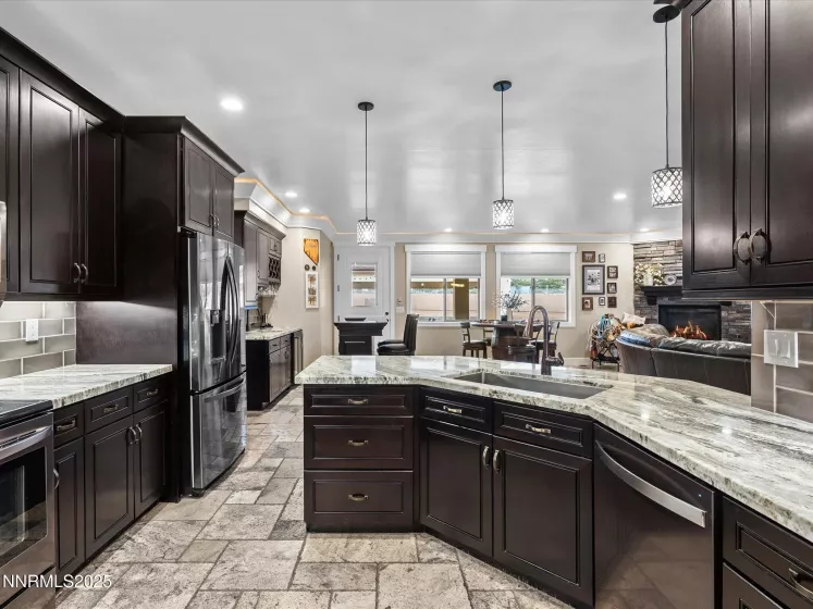 4635 Northview, Carson City, Nevada 89701, 4 Bedrooms Bedrooms, ,4 BathroomsBathrooms,Residential,Residential,Northview,250053810