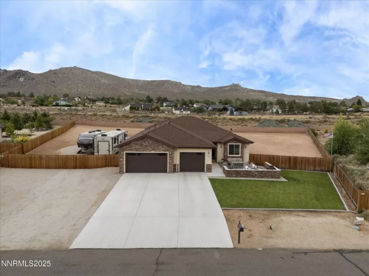 4635 Northview, Carson City, Nevada 89701, 4 Bedrooms Bedrooms, ,4 BathroomsBathrooms,Residential,Residential,Northview,250053810