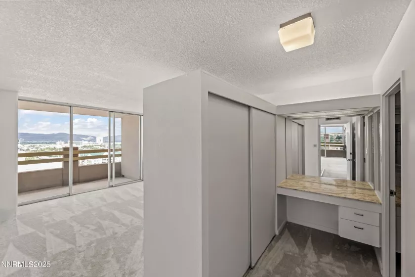 100 Arlington, Reno, Nevada 89501, 2 Bedrooms Bedrooms, ,2 BathroomsBathrooms,Residential,Residential,Arlington,250053820