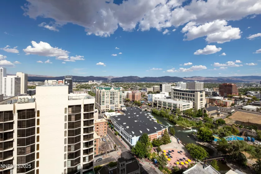 100 Arlington, Reno, Nevada 89501, 2 Bedrooms Bedrooms, ,2 BathroomsBathrooms,Residential,Residential,Arlington,250053820