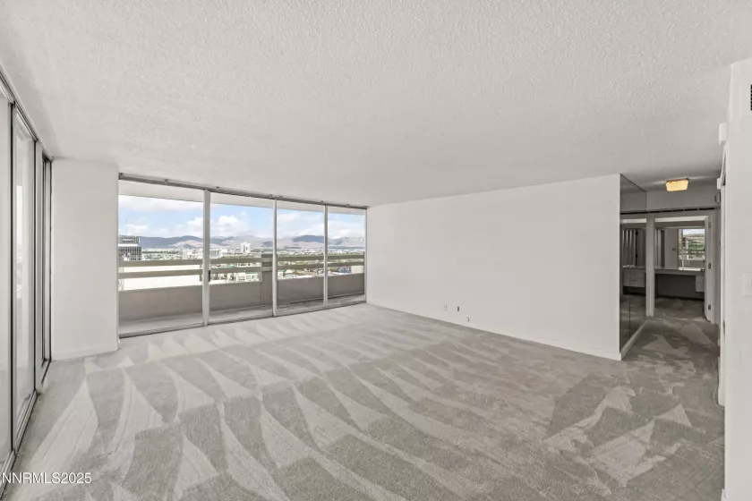 100 Arlington, Reno, Nevada 89501, 2 Bedrooms Bedrooms, ,2 BathroomsBathrooms,Residential,Residential,Arlington,250053820