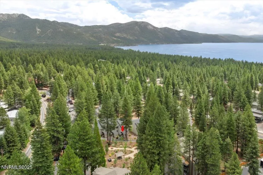 807 Alder, Incline Village, Nevada 89451, 2 Bedrooms Bedrooms, ,2 BathroomsBathrooms,Residential,Residential,Alder,250053821
