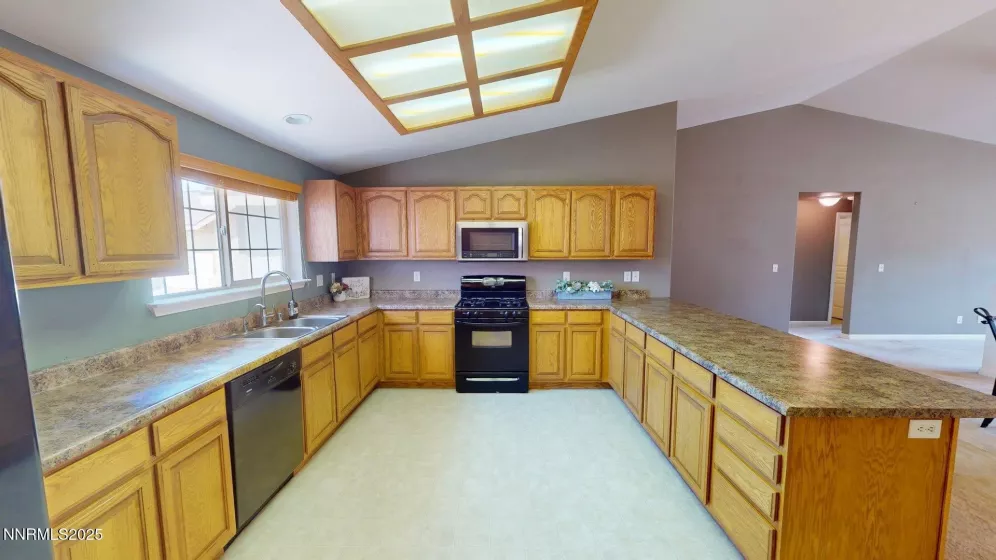533 Dutch Oven, Fernley, Nevada 89408, 4 Bedrooms Bedrooms, ,2 BathroomsBathrooms,Residential,Residential,Dutch Oven,250053822