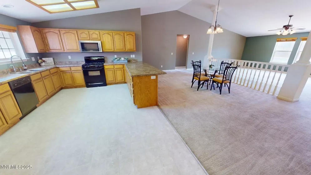 533 Dutch Oven, Fernley, Nevada 89408, 4 Bedrooms Bedrooms, ,2 BathroomsBathrooms,Residential,Residential,Dutch Oven,250053822