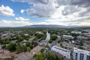 100 Arlington, Reno, Nevada 89501, 2 Bedrooms Bedrooms, ,3 BathroomsBathrooms,Residential,Residential,Arlington,250053830