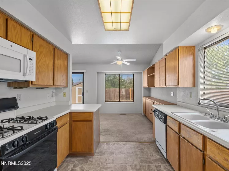 1409 Jenny's, Fernley, Nevada 89408, 3 Bedrooms Bedrooms, ,2 BathroomsBathrooms,Residential,Residential,Jenny's,250053831