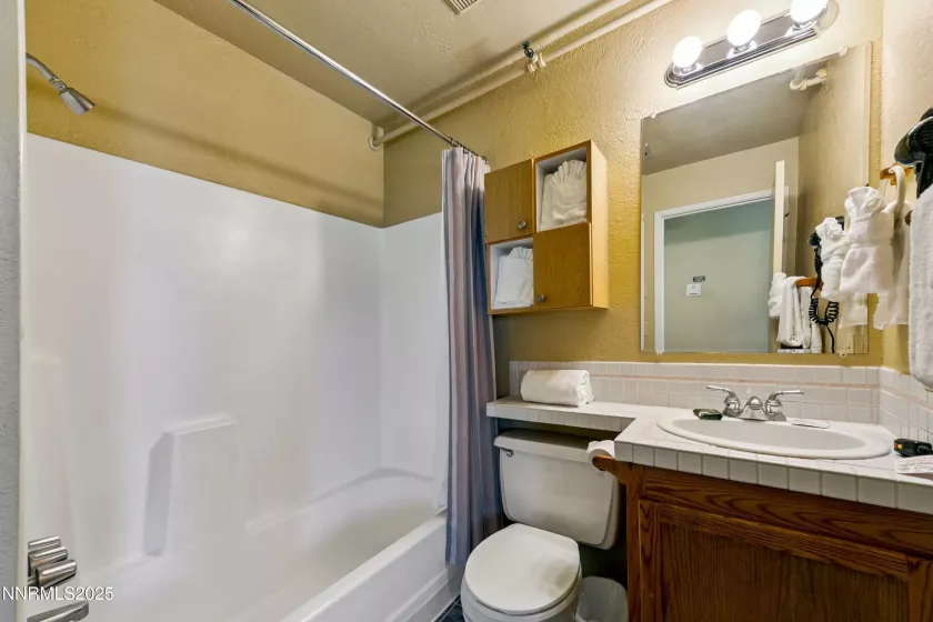 305 Galaxy, Stateline, Nevada 89449, 2 Bedrooms Bedrooms, ,1 BathroomBathrooms,Residential,Residential,Galaxy,250053836