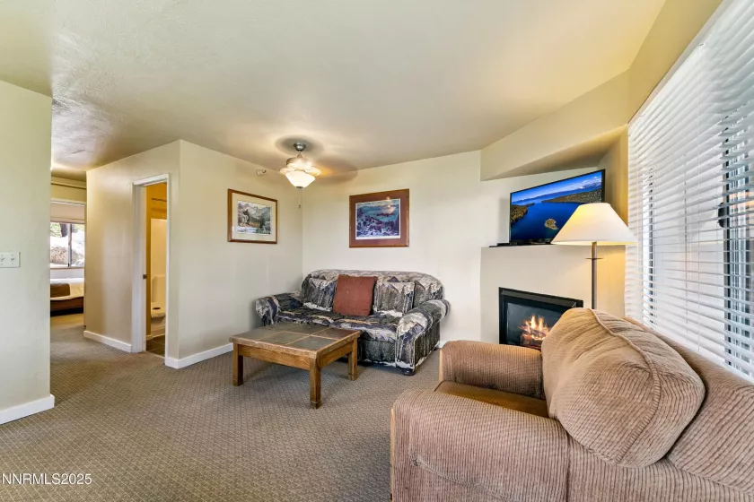 305 Galaxy, Stateline, Nevada 89449, 2 Bedrooms Bedrooms, ,1 BathroomBathrooms,Residential,Residential,Galaxy,250053836