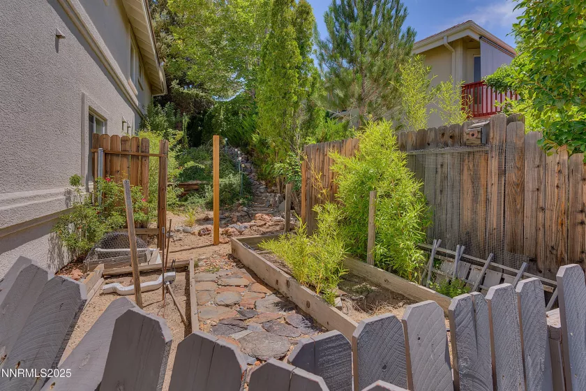 3911 Westpoint, Reno, Nevada 89509, 4 Bedrooms Bedrooms, ,4 BathroomsBathrooms,Residential,Residential,Westpoint,250053837