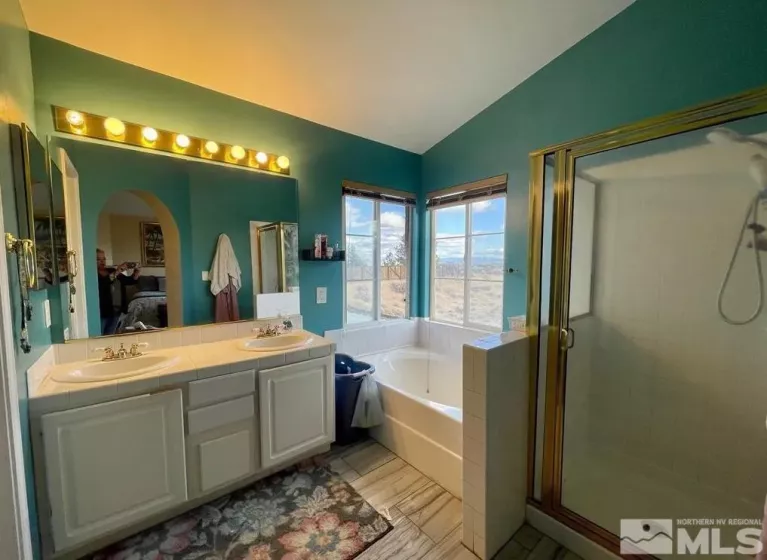 5398 Coit, Reno, Nevada 89523, 4 Bedrooms Bedrooms, ,3 BathroomsBathrooms,Residential Lease,Manufactured,Coit,250053839