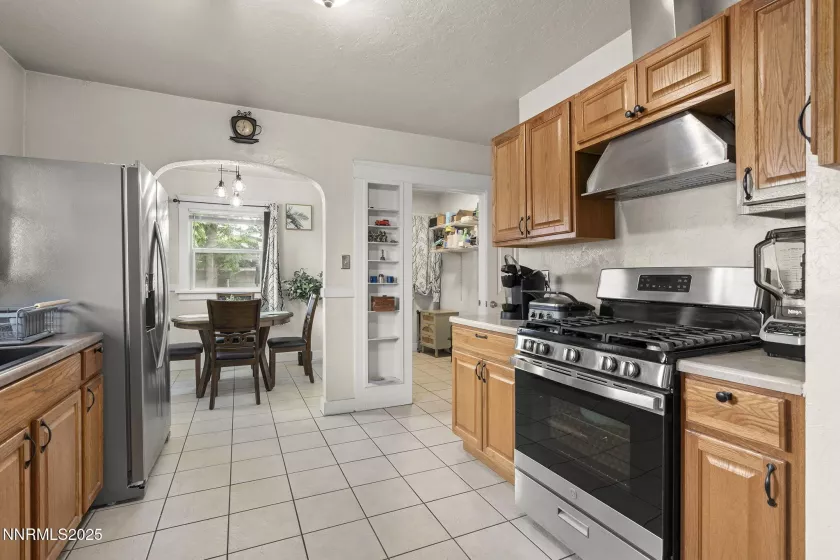 516 Ryland, Reno, Nevada 89502, ,Residential Income,Residential,Ryland,250053841